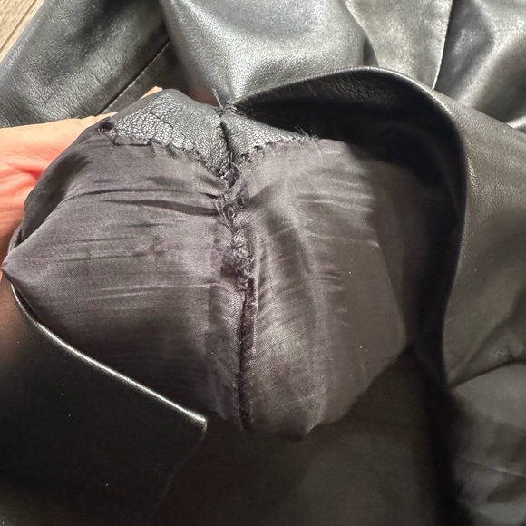 Lafayette Lambskin skirt - Picture 7 of 9